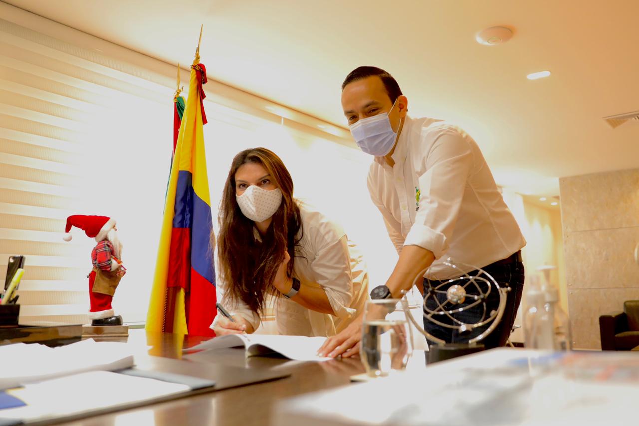 Firma-Plan-accion-pacto-Funcional-Santander.jpeg